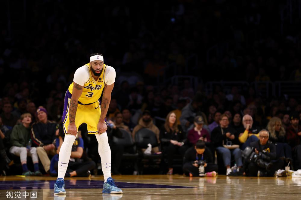 季的不懈努 季的不懈努